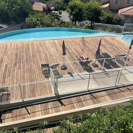 Superbe Appartement, Piscine, Vue Mer Et Montagnes Antibes Exterior foto